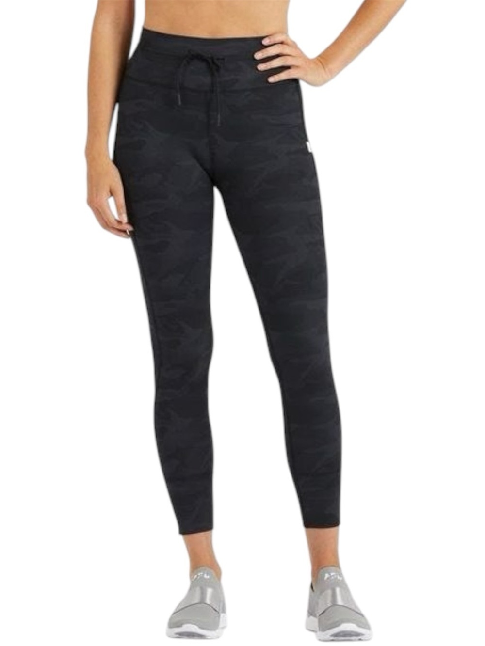 Vuori Daily Leggings in Black Camo Women’s Size Small